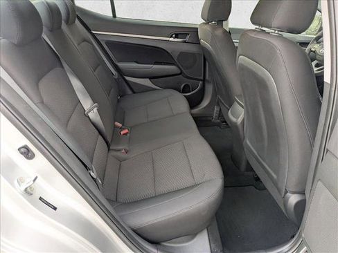 Used 2020 Hyundai Elantra SEL w/ Cargo Package (C1) image 18