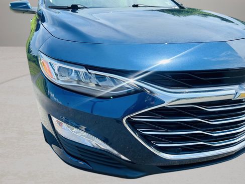 Used 2021 Chevrolet Malibu Premier image 14