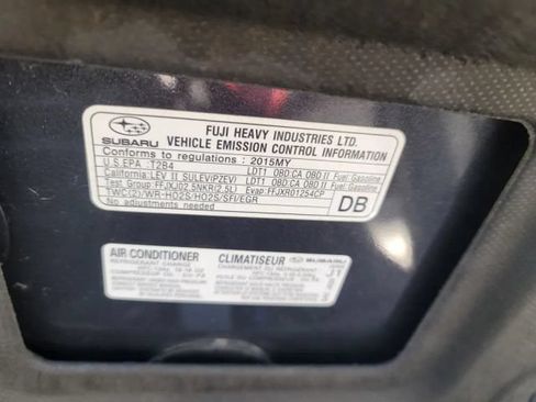 Used 2015 Subaru Forester 2.5i Premium w/ All-Weather Package AWD/4WD image 33