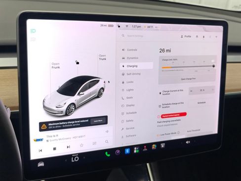 Used 2020 Tesla Model 3 Standard Range RWD image 41