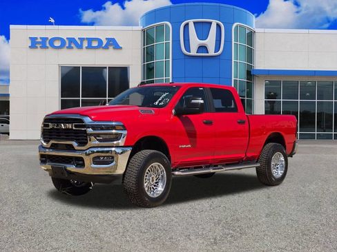 Used 2026 RAM 2500 Big Horn AWD/4WD image 7