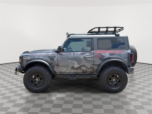 Used 2021 Ford Bronco Wildtrak image 2