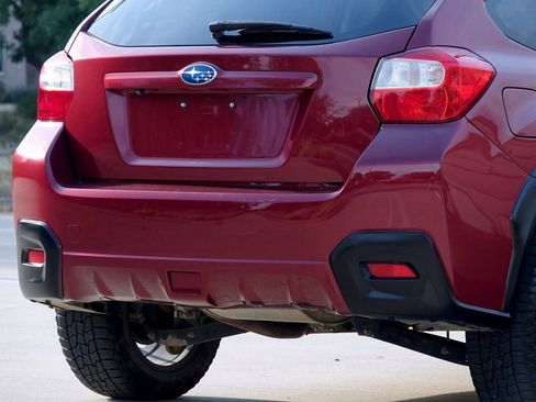 Used 2016 Subaru Crosstrek 2.0i image 32