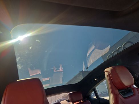 Certified 2024 Audi e-tron GT Premium Plus image 6