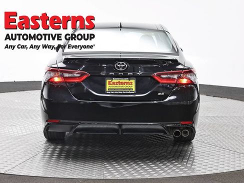 Used 2024 Toyota Camry SE FWD image 6