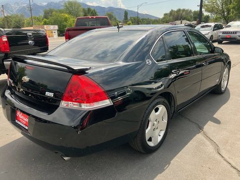 Used 2006 Chevrolet Impala SS w/ Convenience Package image 3