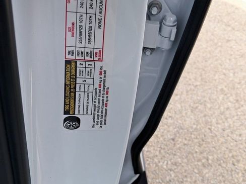 New 2025 Nissan Murano SL image 32