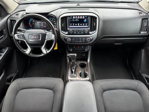 Used 2018 GMC Canyon SLE image 15