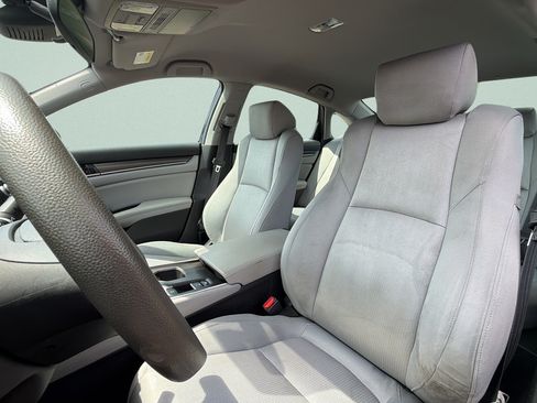 Used 2019 Honda Accord LX image 23