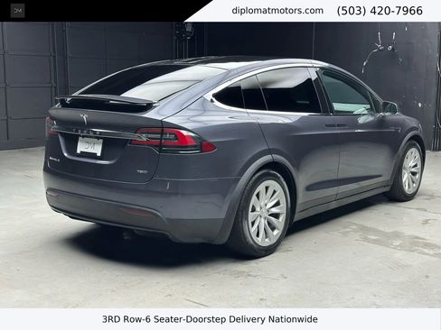 Used 2018 Tesla Model X 75D image 6