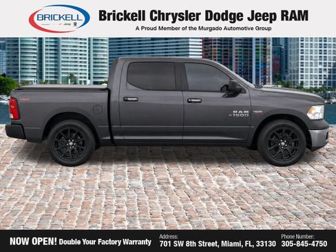 Used 2016 RAM 1500 Classic SLT RWD image 8