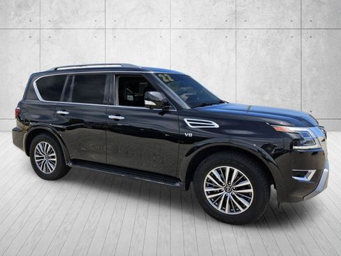 Used 2022 Nissan Armada SL AWD/4WD image 1