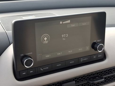 Used 2024 Honda HR-V LX image 16