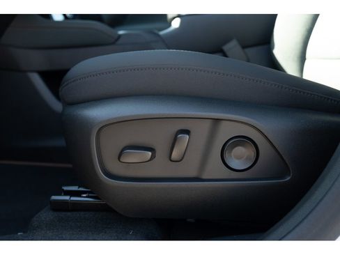 New 2026 GMC Terrain AT4 AWD/4WD image 15