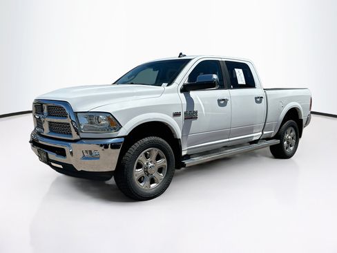 Used 2014 RAM 2500 Laramie w/ Protection Group AWD/4WD image 3