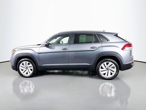 Used 2023 Volkswagen Atlas Cross Sport SE image 4