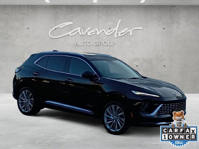 Used 2024 Buick Envision Avenir AWD/4WD image 2