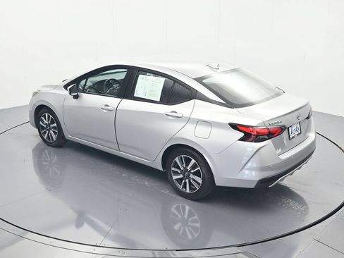Used 2025 Nissan Versa SV FWD image 34