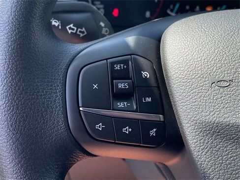 New 2025 Ford Transit 250 148 Medium Roof image 9