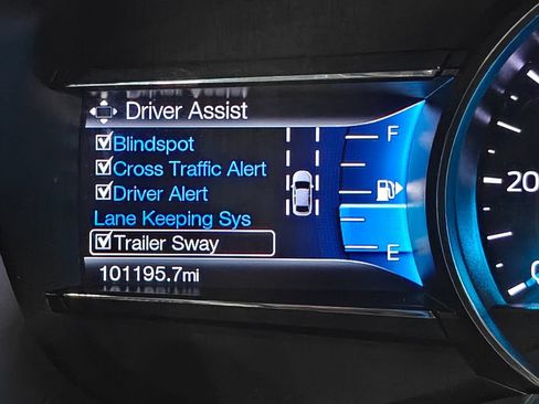 Used 2017 Ford Explorer Limited w/ Equipment Group 301A AWD/4WD image 59