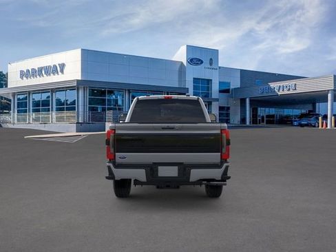 New 2026 Ford F250 Platinum AWD/4WD image 5