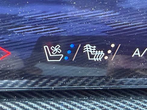 New 2026 Chevrolet Traverse High Country w/ LPO, Floor Liner Package image 23