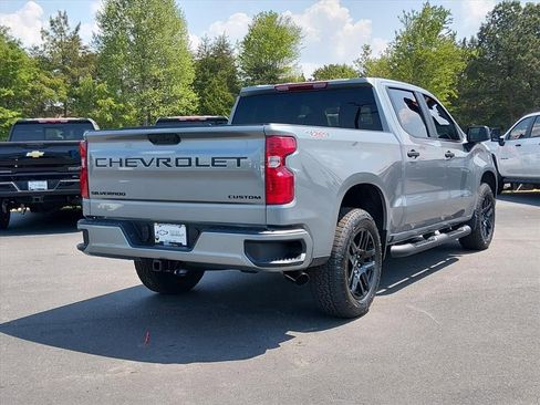 New 2026 Chevrolet Silverado 1500 Custom w/ Turbomax Blackout Package AWD/4WD image 3