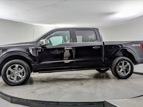 Used 2023 Ford F150 Lariat w/ Equipment Group 502A High image 3