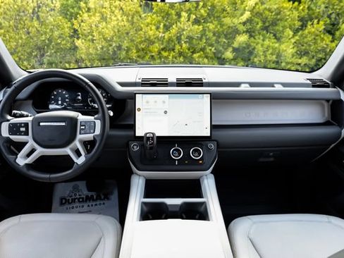 Used 2026 Land Rover Defender 110 S AWD/4WD image 17