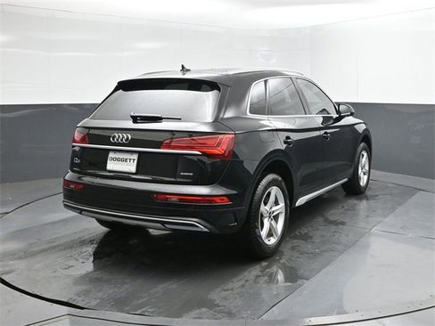 Used 2024 Audi Q5 2.0T Premium image 11