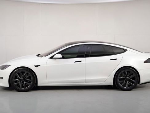 Used 2021 Tesla Model S Plaid image 54