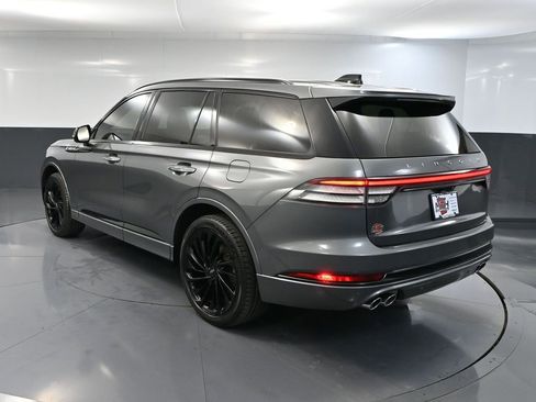 Used 2025 Lincoln Aviator Reserve w/ Jet Appearance Package image 9