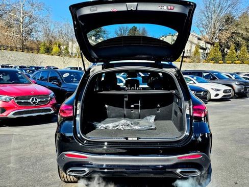 New 2026 Mercedes-Benz GLC 300 4MATIC image 9