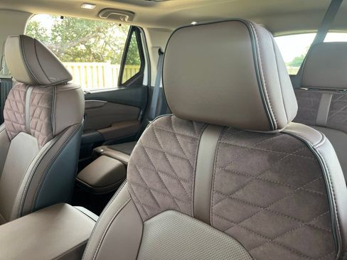 Used 2026 Honda Pilot Elite image 32