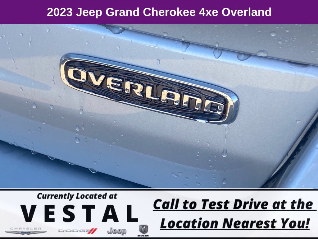 New 2023 Jeep Grand Cherokee Overland AWD/4WD image 8
