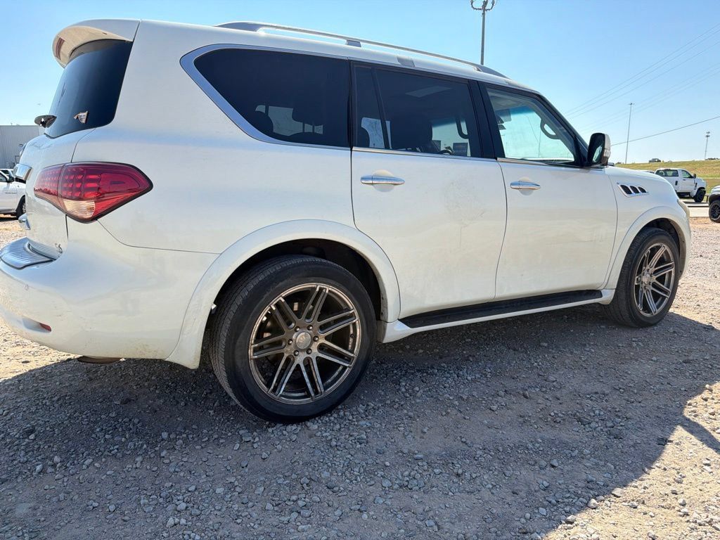 Used 2013 INFINITI QX56 4WD w/ Theater Pkg image 3