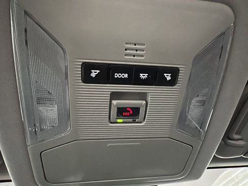 Used 2023 Toyota RAV4 XLE image 28