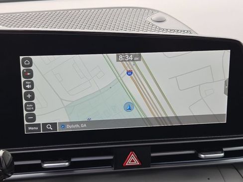 Certified 2025 Hyundai Elantra SEL FWD image 23