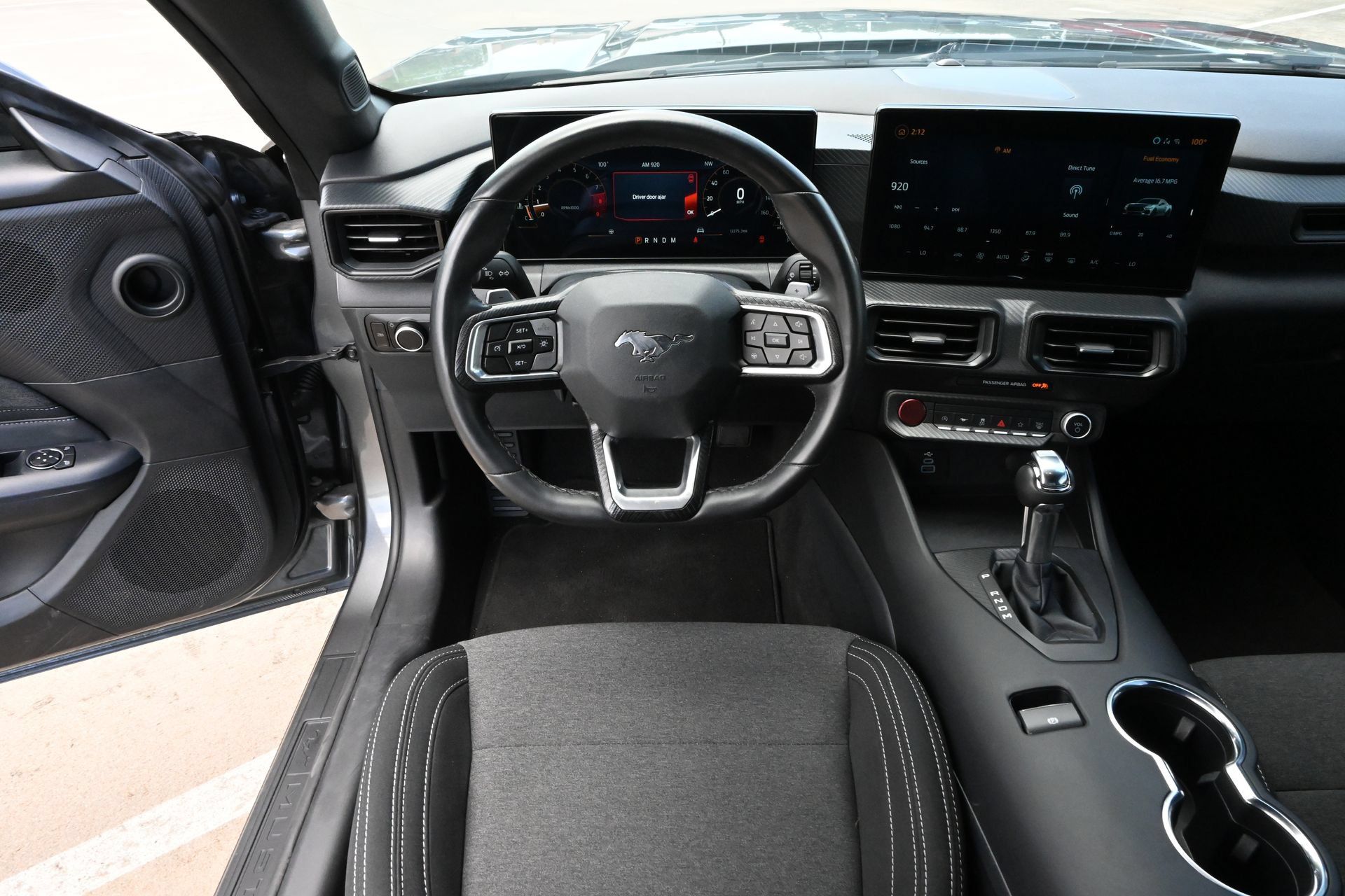 Used 2025 Ford Mustang GT RWD image 10