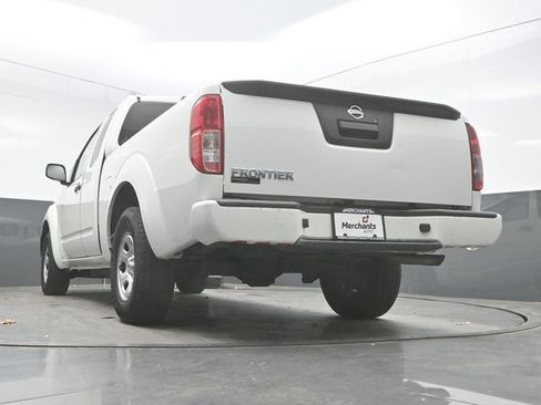 Used 2019 Nissan Frontier S image 33