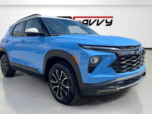 Used 2024 Chevrolet TrailBlazer ACTIV w/ Convenience Package image 1