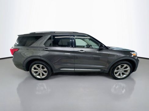 Used 2020 Ford Explorer Platinum w/ Premium Technology Package AWD/4WD image 17