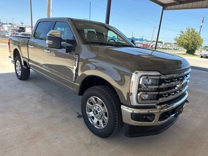 New 2026 Ford F250 Lariat w/ Lariat Ultimate Package