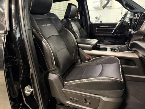 Used 2022 RAM 2500 Laramie AWD/4WD image 12