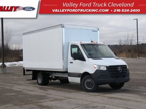 Used 2023 Mercedes-Benz Sprinter 3500 image 1
