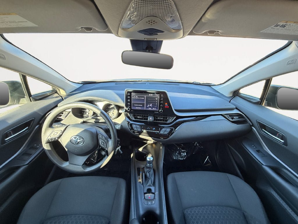 Used 2021 Toyota C-HR LE FWD image 11
