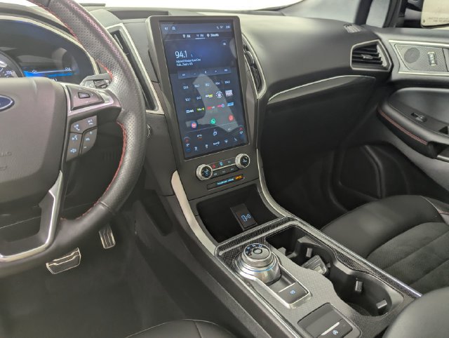 Used 2021 Ford Edge ST-Line AWD/4WD image 14