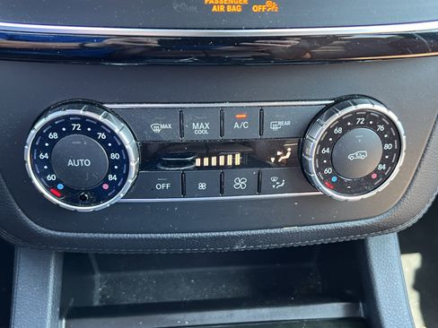 Used 2016 Mercedes-Benz GLE 400 4MATIC image 30