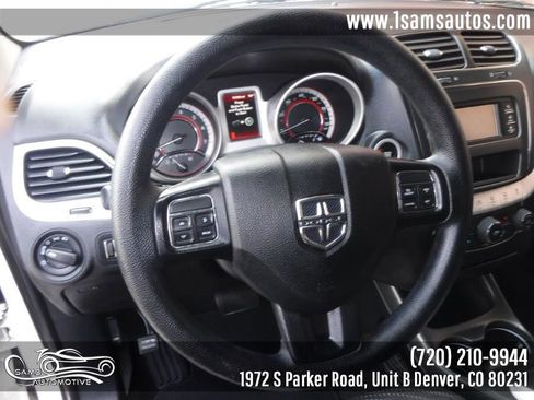 Used 2017 Dodge Journey SE image 35