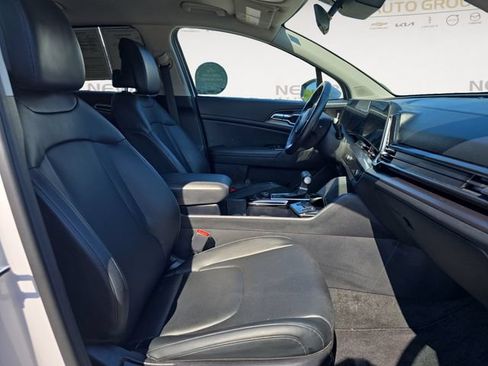 Used 2023 Kia Sportage EX FWD image 15